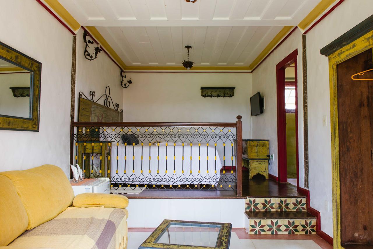 Pousada Vila Mineira Lavras Novas Δωμάτιο φωτογραφία